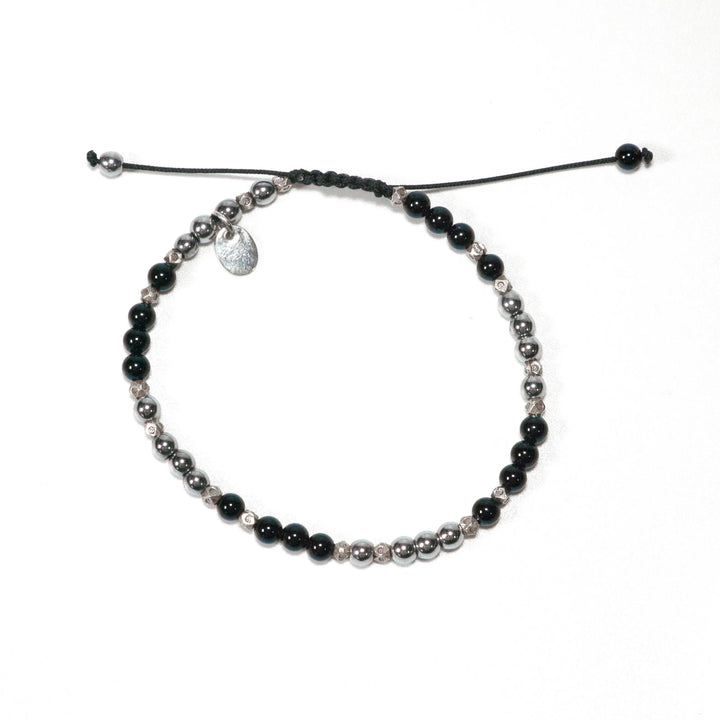 The macramé hematonyx KERNILION
